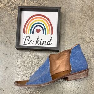 Free People Blue and Brown Flats
